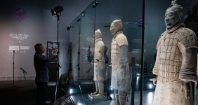 千年秦俑“邂逅”多瑙河畔 布达佩斯秦汉文明特展