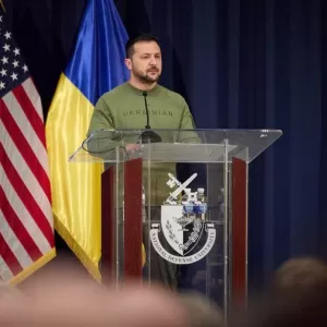 泽连斯基呼吁那些提议给予俄罗斯领土的人——来源：乌克兰独立信息社 ...