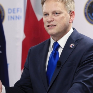 英国将向乌克兰提供一万架无人机——来源： SUSPILNE 新闻