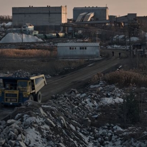 乌克兰与美国的矿产协议将吸引多少投资？——来源：乌克兰 RBC 新闻网