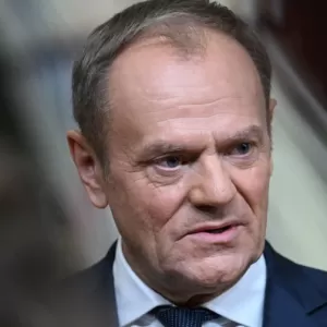 波兰总理表示：不应就领土问题向泽连斯基施压，而应向俄罗斯联邦施压——来源：乌克兰真理报