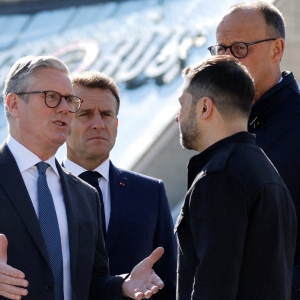 泽连斯基与马克龙、斯塔默及默克尔讨论了美国 “和平计划” 草案——来源：SUSPILNE新闻