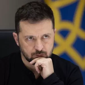 泽连斯基期待从乌梅罗夫与格纳托夫处获取关于 “美方有意调整的相关细节” 的信息——来源：乌克兰真理报