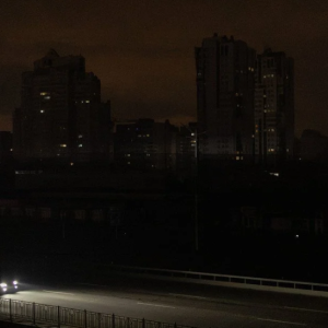 大规模袭击能源设施：俄方为何打击左岸地区，是否会出现停电？——来源：乌克兰TSN新闻网