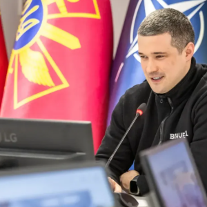 加拿大将向乌克兰移交 AIM 系列导弹，用于对抗巡航导弹——来源：乌克兰TSN新闻网