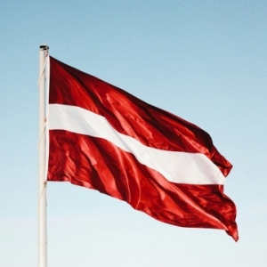 拉脱维亚首都里加将向乌克兰提供 10 万欧元用于采购发电机——来源：乌克兰国家通讯社