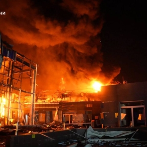 俄罗斯袭击敖德萨州港口：1 人死亡，6 人受伤——来源：乌克兰网