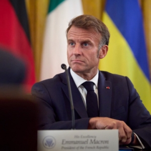 马克龙提议欧盟全面禁止俄罗斯石油出口海运服务——来源：乌克兰国家通讯社