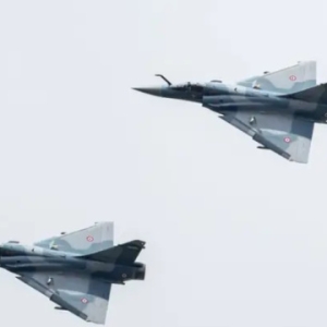 乌克兰国防部：乌方有望获得额外的幻影 2000 战斗机——来源：乌克兰国家通讯社