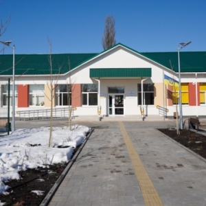 基辅州一所在战乱中受损的中学已完成修复——来源：乌克兰国家通讯社