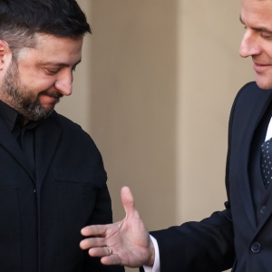 马克龙办公室确认泽连斯基将访问法国——来源：SUSPILNE新闻