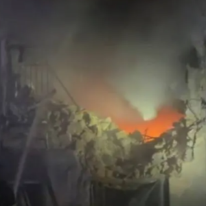 俄罗斯使用无人机袭击敖德萨，房屋受损，有人员受伤——来源：乌克兰网