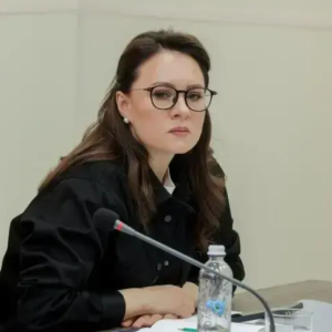 斯维里坚科称，政府正考虑上调乌克兰铁路货运费率——来源：乌克兰国家新闻社