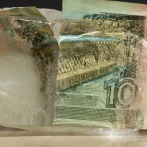 《金融时报》：四国呼吁欧盟动用冻结的俄罗斯资产为乌克兰国防提供资金——来源：乌克兰独立新闻社