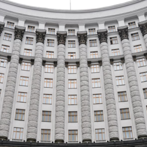 乌克兰内阁将为前线地区约38万户家庭提供冬季援助——来源：SUSPILNE新闻